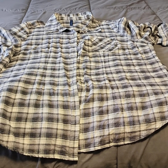 Falls Creek Plus Button Down - Picture 6 of 10